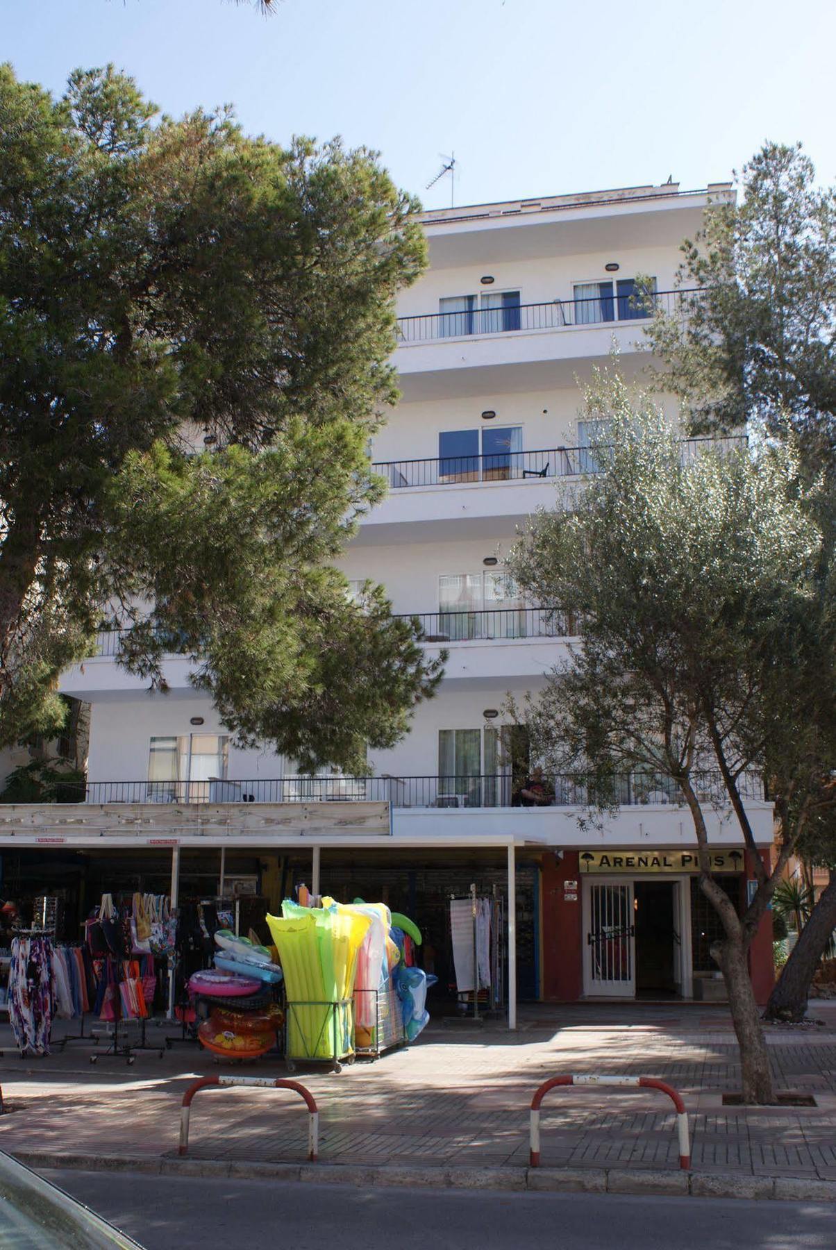 Elegance Playa Arenal III Hostel Ел Аренал Екстериор снимка