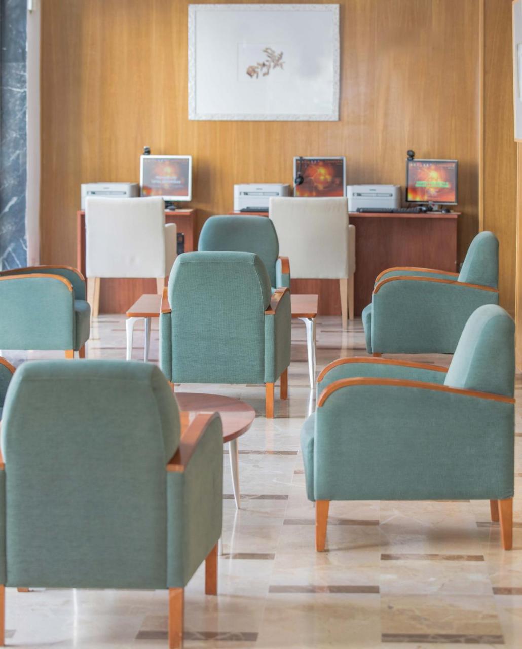 Elegance Playa Arenal III Hostel Ел Аренал Екстериор снимка